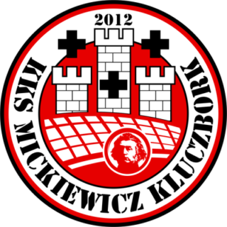 http://chksarka.pl/wp-content/uploads/2023/08/logo_kks_mickiewicz-320x320.png